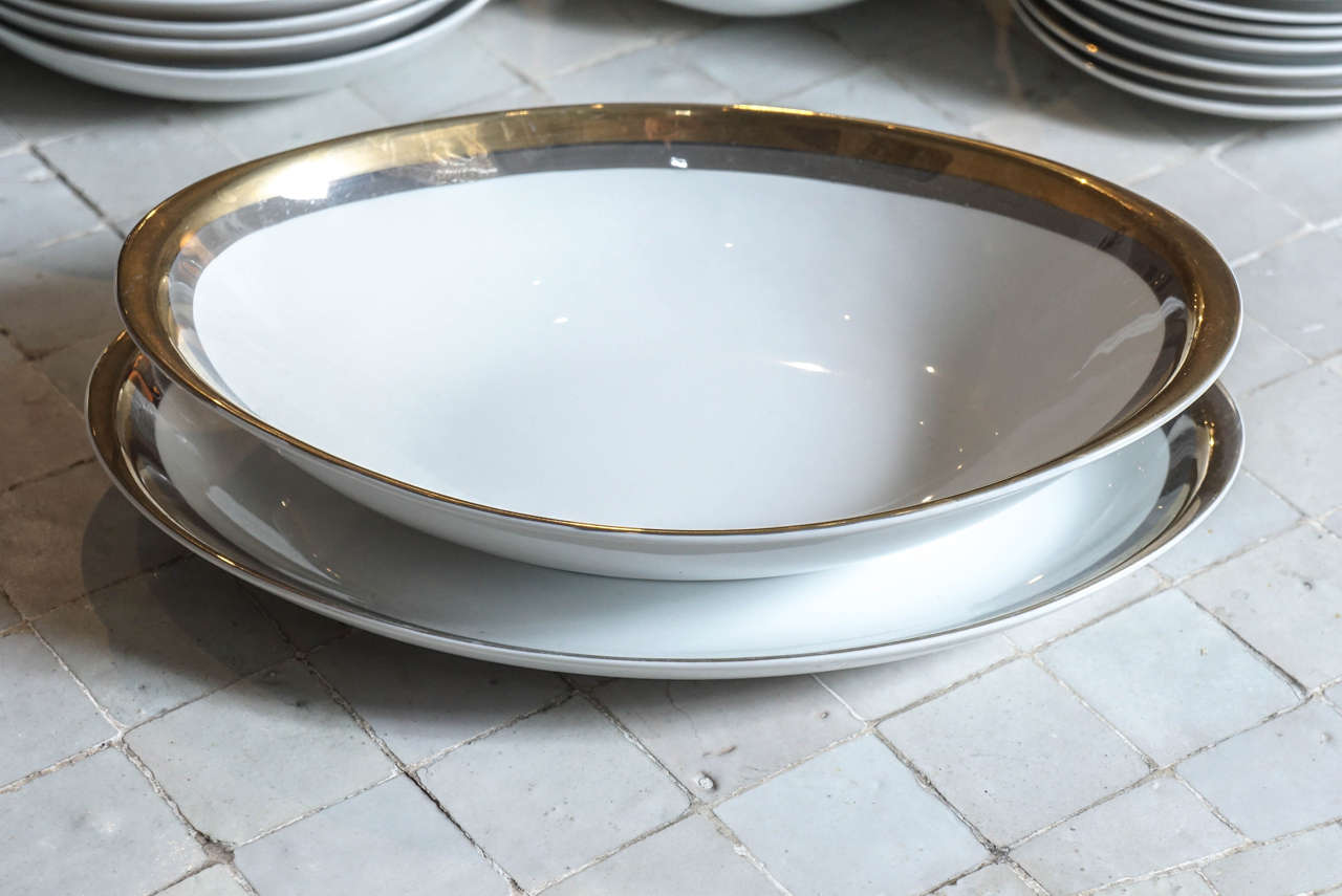 Set of Royal M China Dinnerware by Meito In Excellent Condition In Hudson, NY
