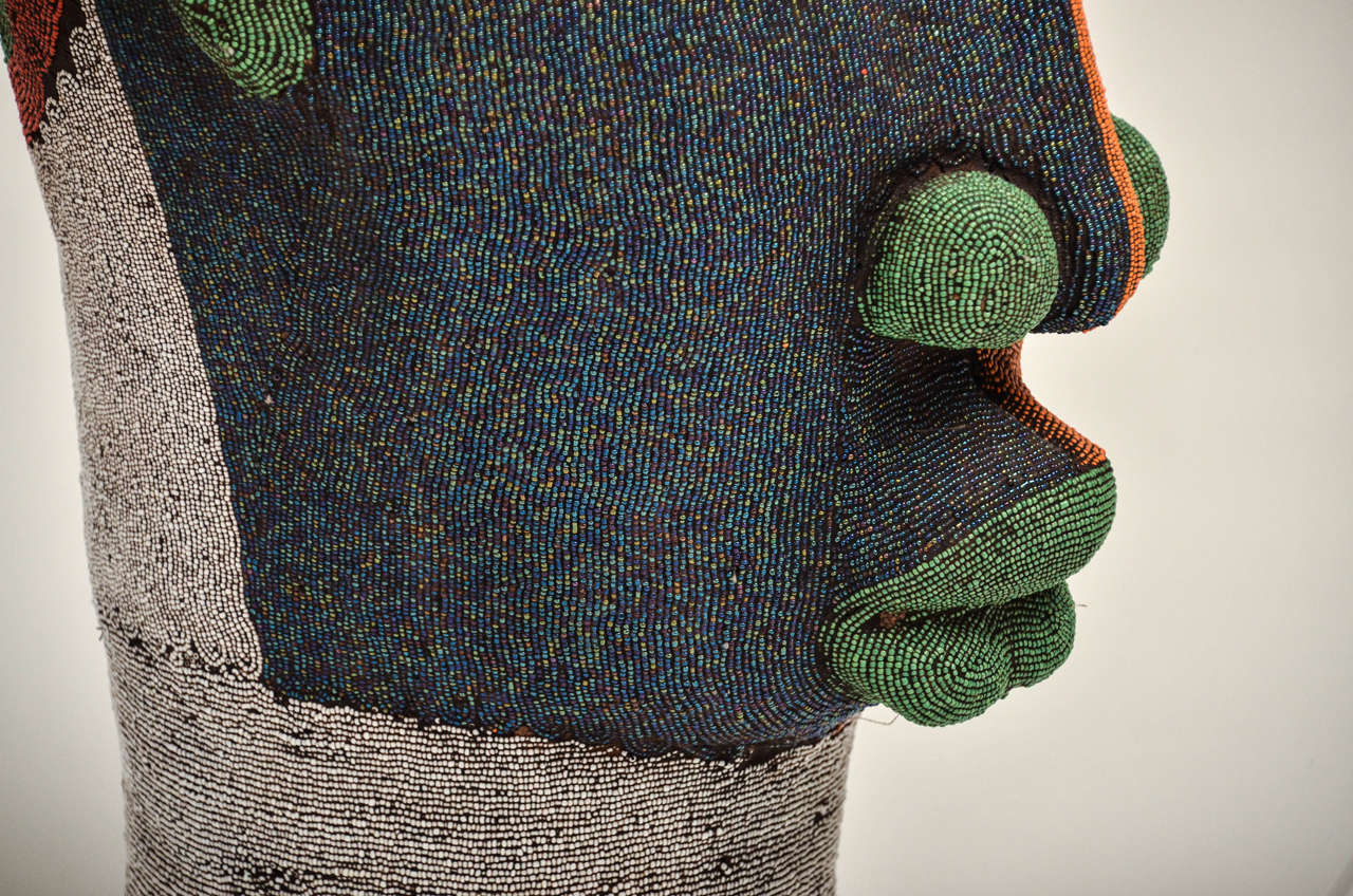 Large-Scale Vintage African Beaded Head Sculpture In Good Condition In New York, NY