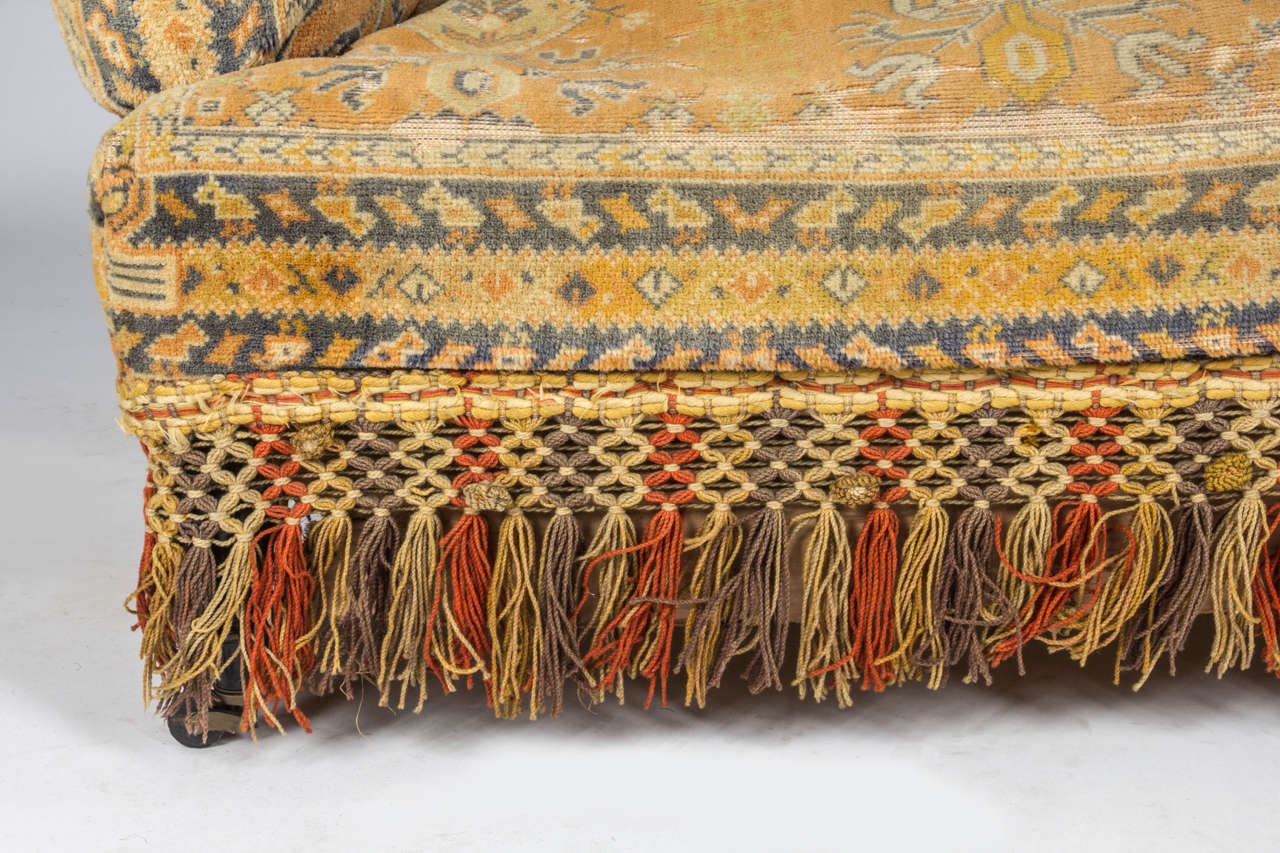 French 19th Century Au Bon Marché Moorish Tapestry Sofa and Chairs Set For Sale