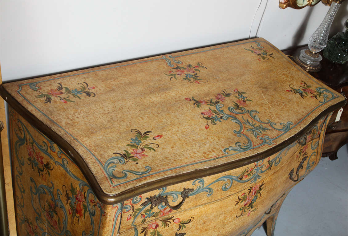 Pair of Italian Painted Bombay Commodes 1