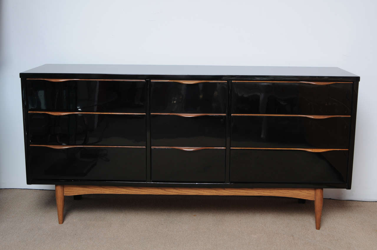 high gloss black dresser