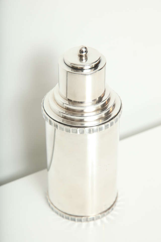 Spectacular Deco Cocktail Shaker 1