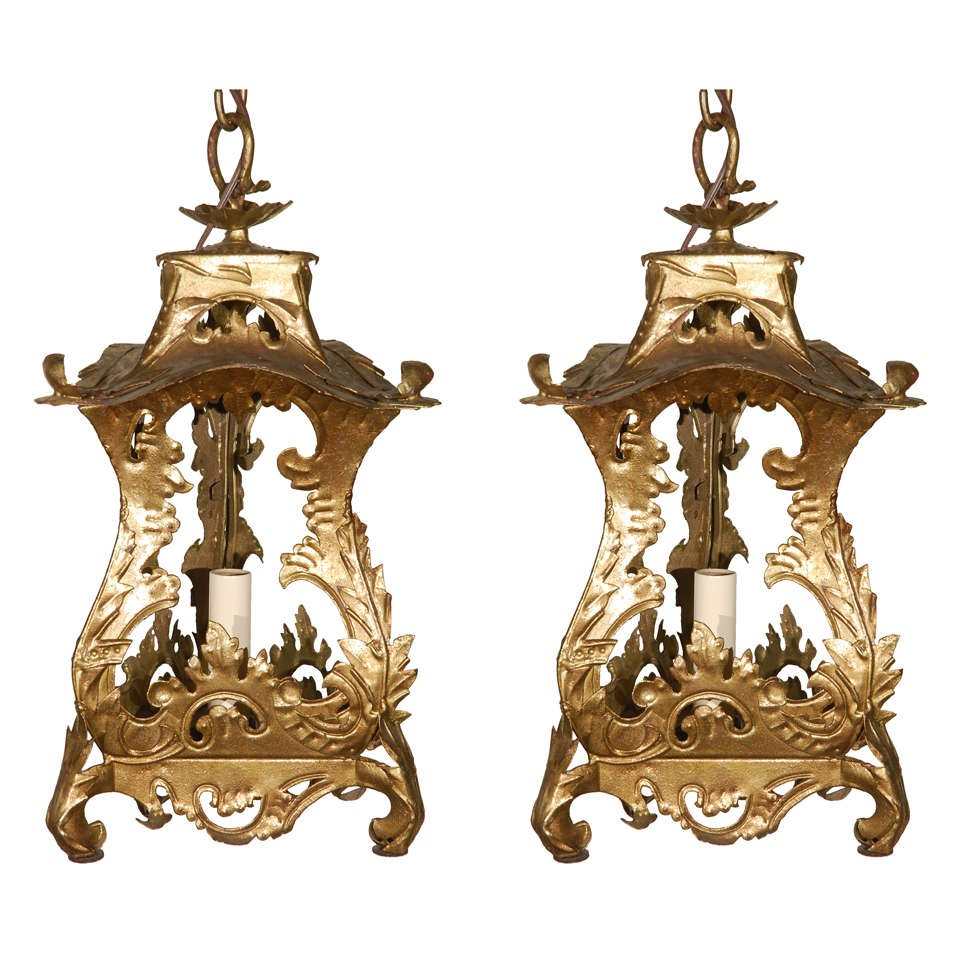 Pair of Venetian Style Tole Lantern Pendants For Sale
