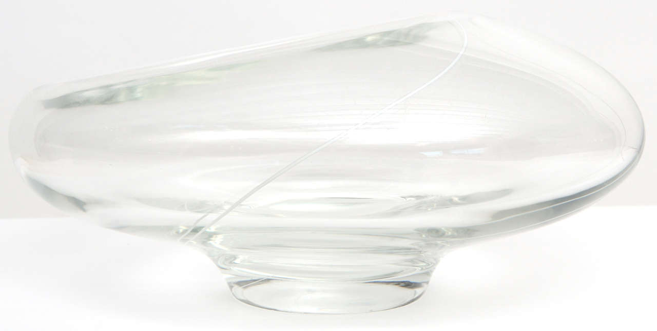 Seguso Elliptical Glass Bowl with White Ribbon Detail In Excellent Condition In North Miami, FL