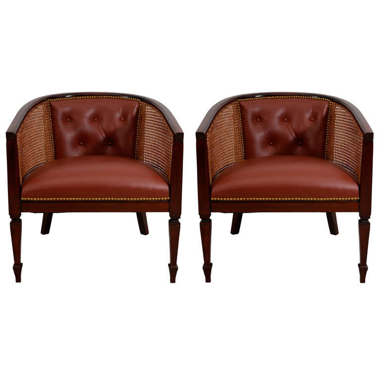 A pair of Mid Century Club Chairs For Sale at 1stDibs