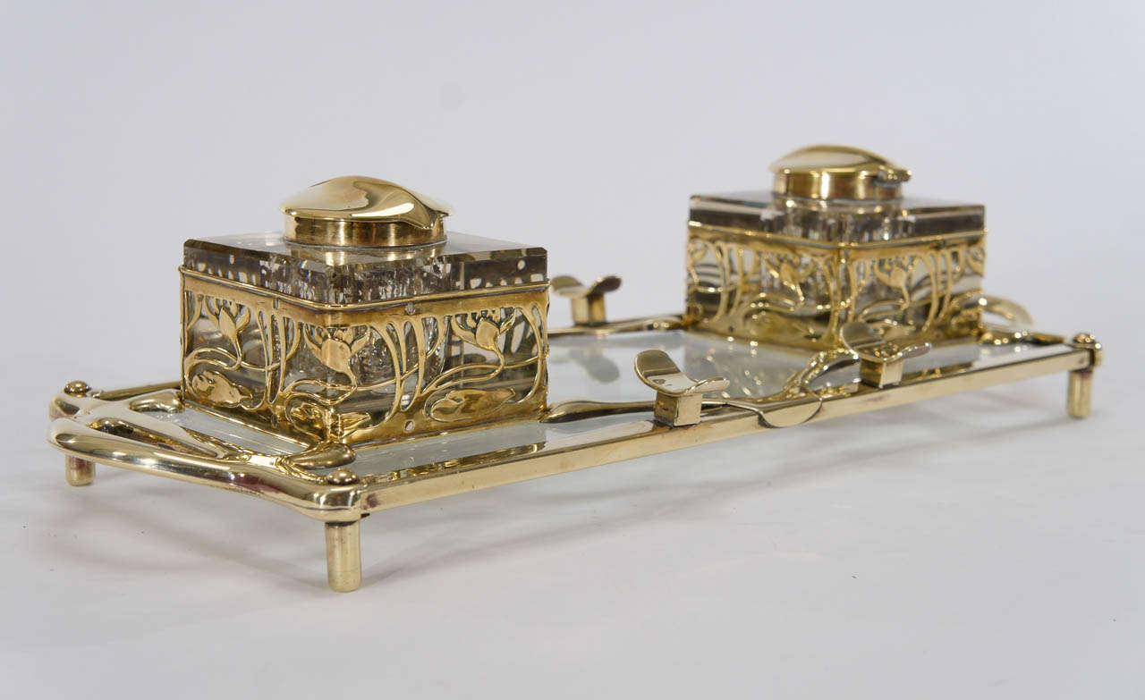 Art Nouveau Double Inkwell Brass & Solid Crystal circa 1890 For Sale 2