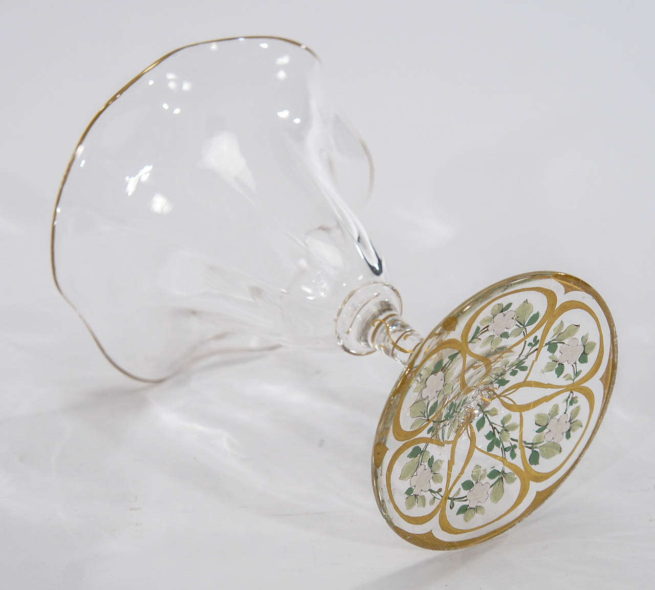Cristal Centre de table Art Nouveau de 5 pièces avec décoration florale et or en émail polychrome peinte à la main en vente