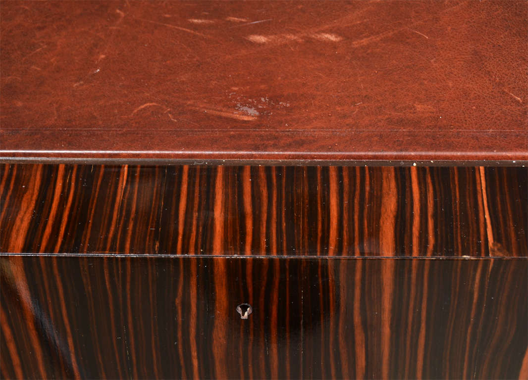 American Incredible Art Deco Style Writing Table in Macassar Ebony For Sale