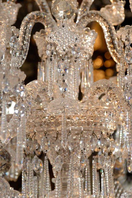 Cristalleries de Baccarat. Une paire de magnifiques candélabres en cristal.  vers 1880 en vente 10