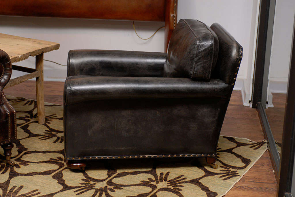 black leather chair For Sale 2