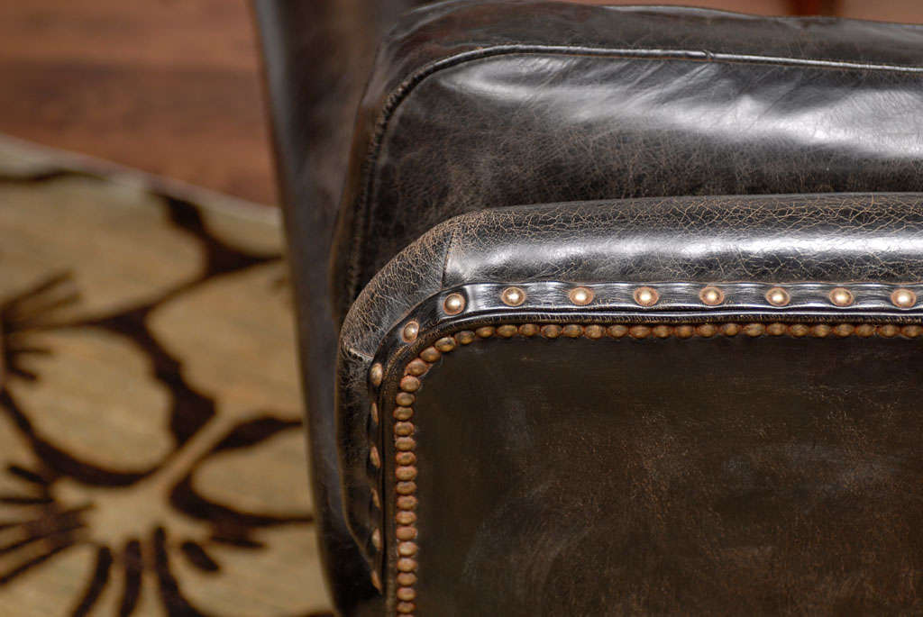 black leather chair For Sale 4