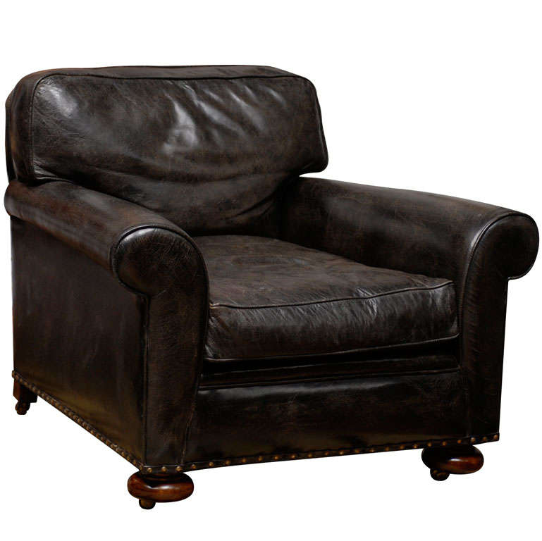 black leather chair For Sale