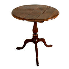 Antique English Ocassional Tilt-Table, Circa 1840