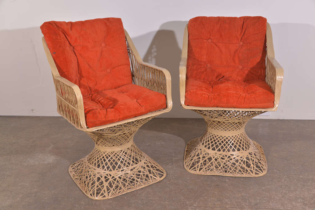 Fiberglass dining table with six dining chairs.