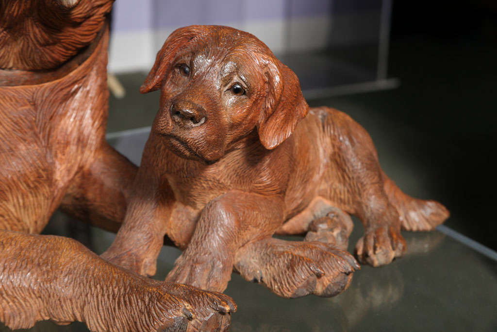 Carved Black Forest dog group For Sale