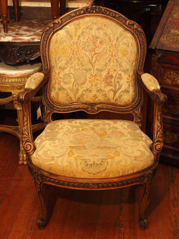 19th Century Pair Of Italian Walnut Armchairs