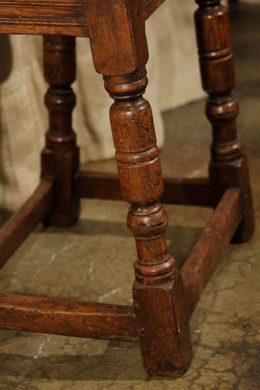 Early 20th Century Jacobean Style Walnut Pub Table For Sale 4