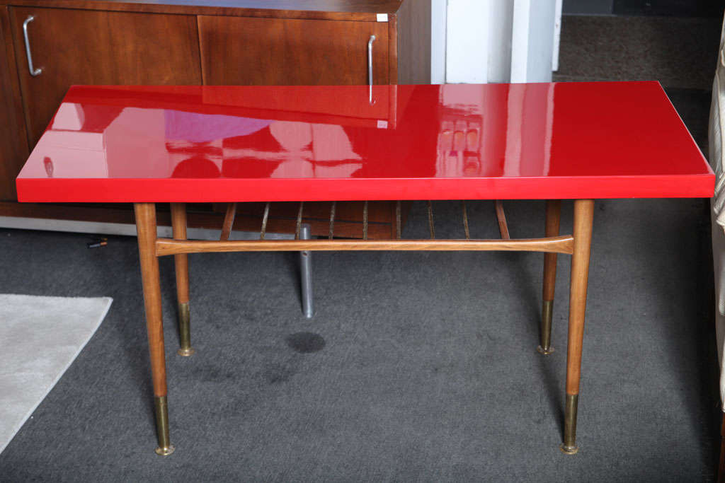 red top table
