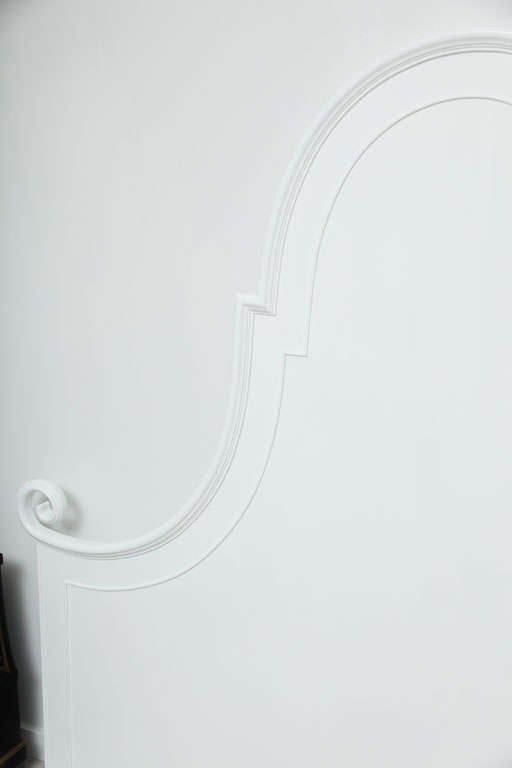 Hollywood Regency White Lacquer Headboard at 1stdibs