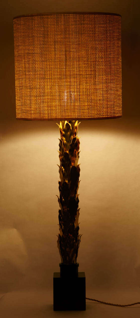 Pair Of Lamps With Golden Leafs 1