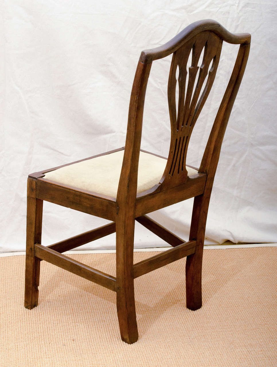 Great Britain (UK) English 18th Century Oak Arrow Cut-Out, Shield Back Country Side Chair