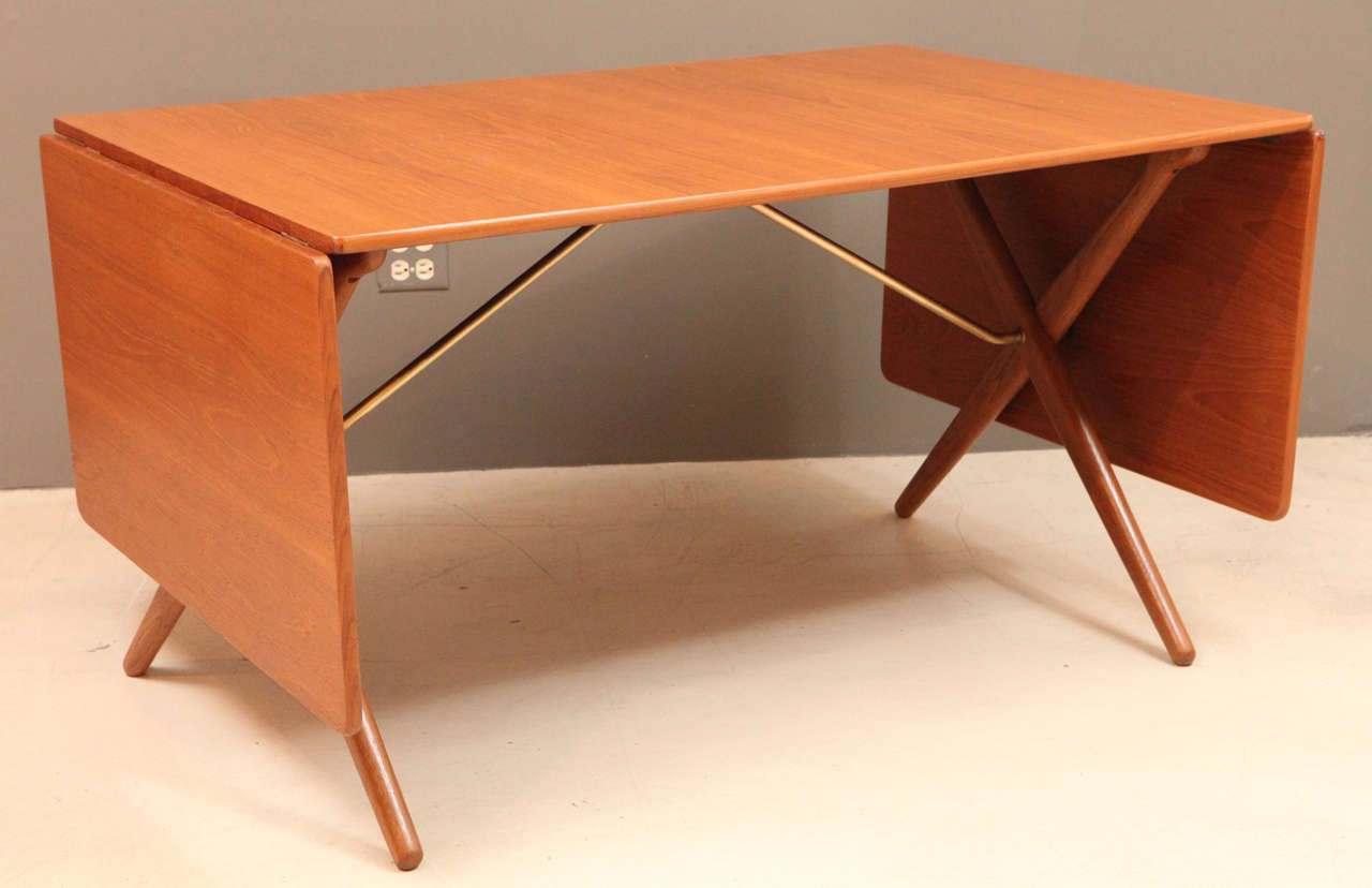 Mid-Century Modern Hans Wegner Teak Drop-Leaf Dining Table