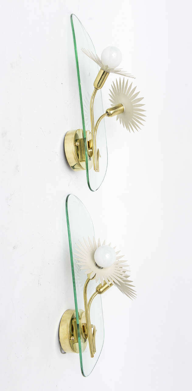 Mid-Century Modern Pair of Italian Brass and Glass Wall Sconces in the Manner of Pietro Chiesa