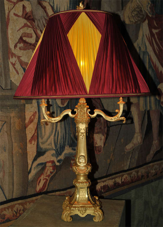 Large Louis XIV style gilded bronze lamp by E. Lelièvre, cast by Susse.