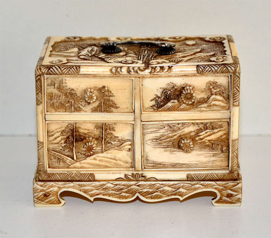 Japanese miniature ivory cabinet (kodansu)