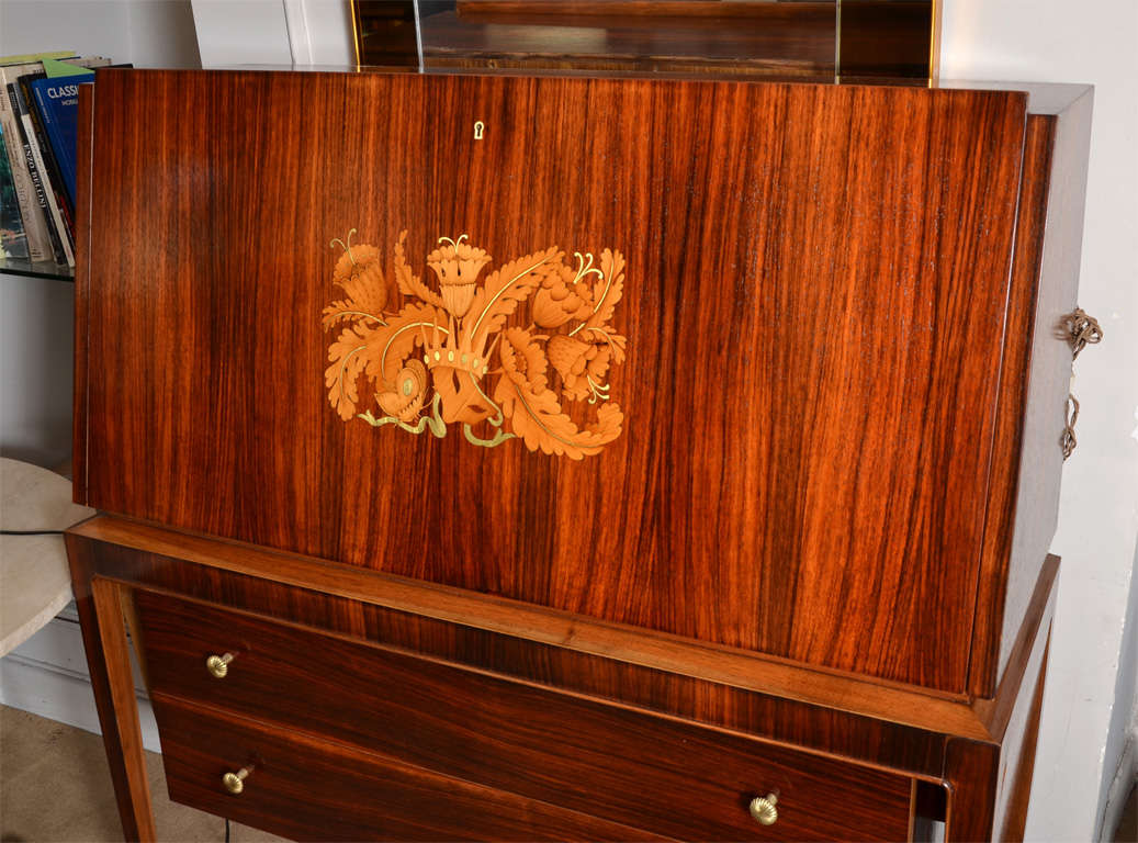 Italian Rosewood Bar Attributed to Paolo Buffa For Sale