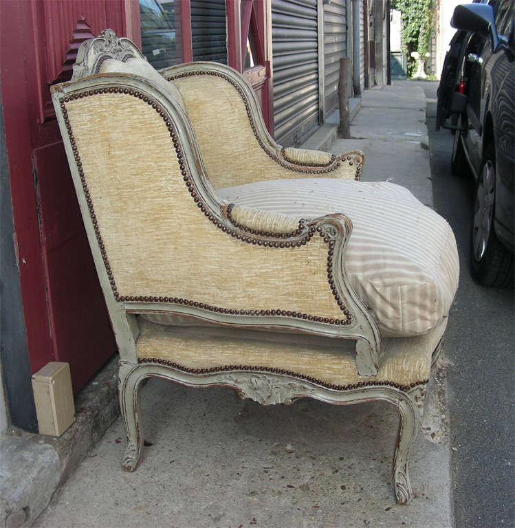 20th Century Large 1900-1920 Louis XV STyle Winged Armchair For Sale