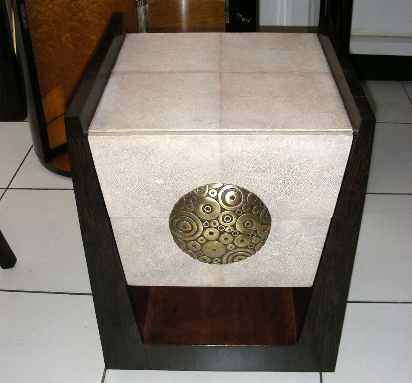 Pair of side tables in palm tree wood and shagreen