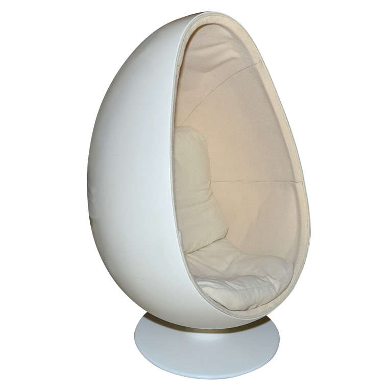 Ovalia Chair by Thor Larsen For Sale