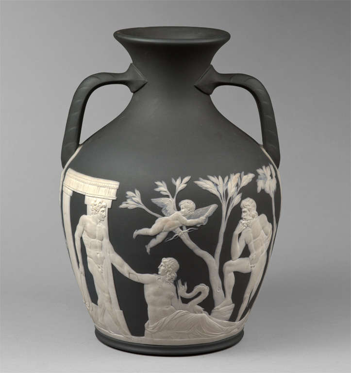 1840s Wedgwood Vase For Sale 3
