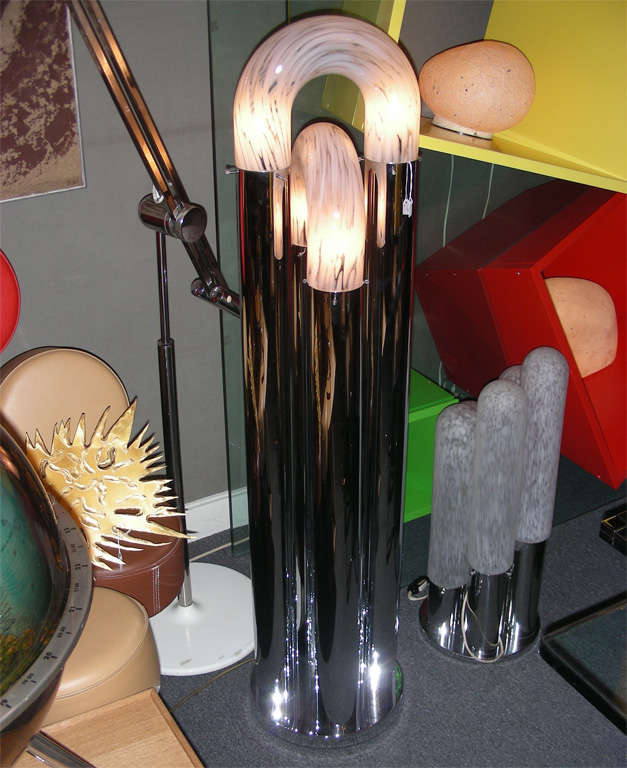Large 1970s lamp by Aldo Nason for Mazzega, in chrome metal and white and clear glass.