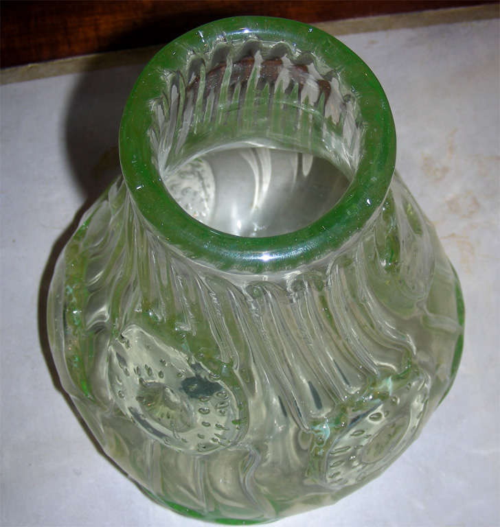 Handsome 1940s Blown Glass Vase by Ercole Barovier For Sale 4