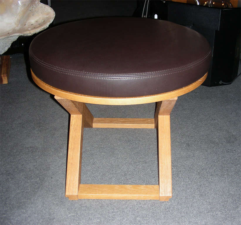 Four End of 20th Century Stools by J.-M. Frank and A. Chanaux In Good Condition For Sale In Paris, FR