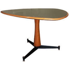 Italian triangular table Attributed to I. Gardella