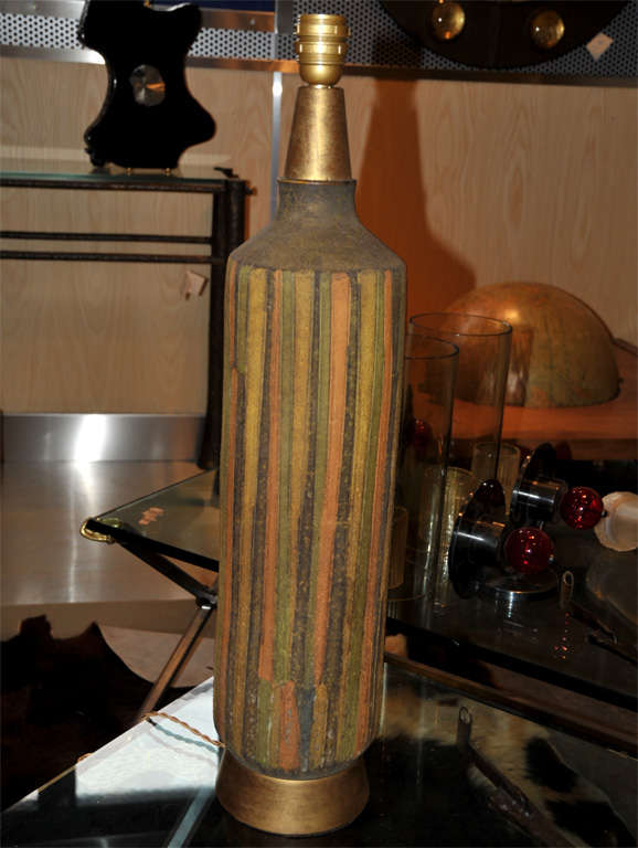 1950-1960 Lampe en céramique de Vallauris, avec une lumière.