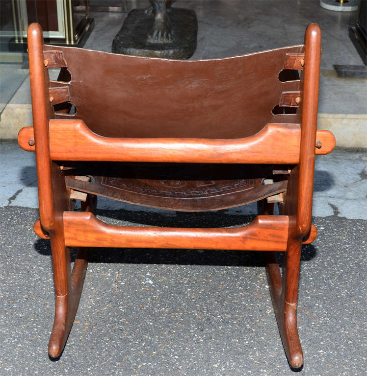 Rocking Chair In Mahogany In Good Condition In Bois-Colombes, FR