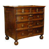Oak Chest of Drawers