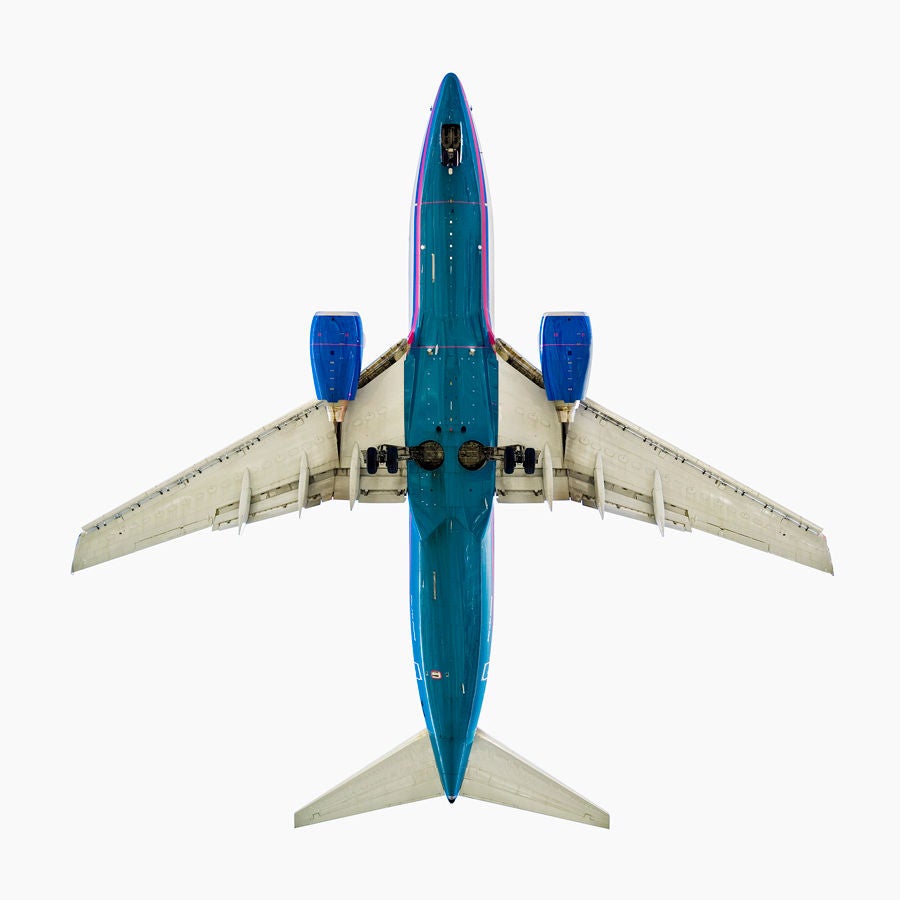 Jeffrey Milstein Color Photograph - AirTran Boeing 737-700