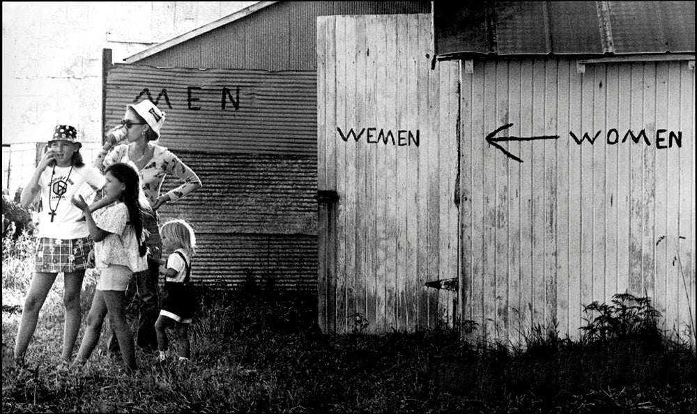 Paul Dagys Black and White Photograph - Wemen