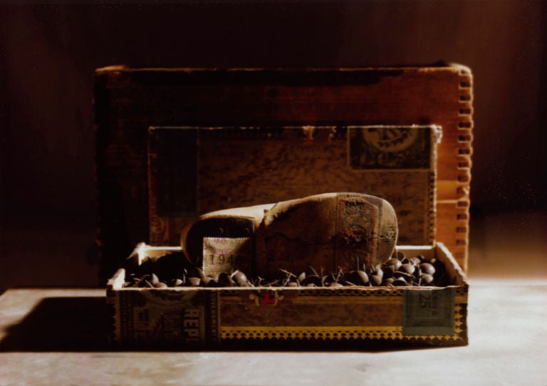 Color Photograph de Tina West - "1940", Nueva York, 2010