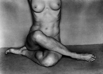 Edward Weston Black and White Photograph - Nude, 1927