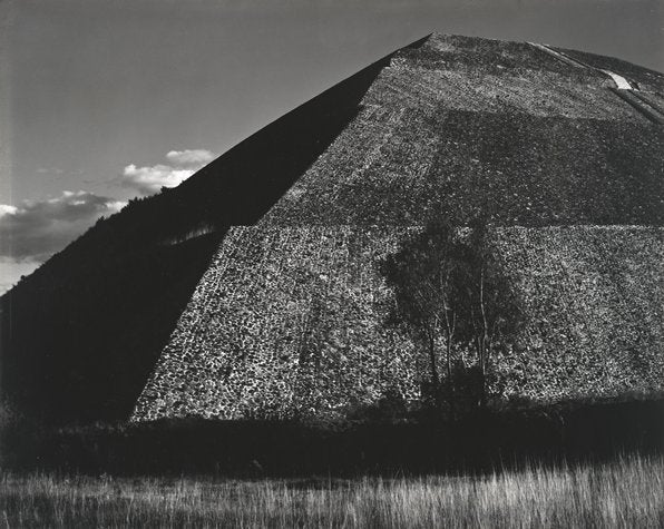 Edward Weston Landscape Photograph - Piramide Del Sol