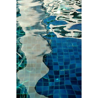 Pool 7 - Photograph by Claude Guillaumin