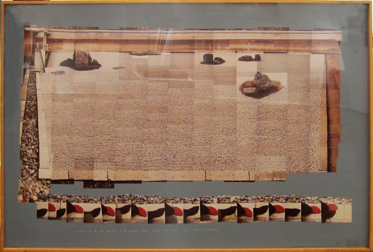 Walking in the Zen Garden im Ryoanji- Tempel, Kyota 1983 – Photograph von David Hockney