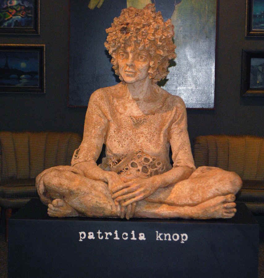Patricia Knop Figurative Sculpture - Light Through Lace