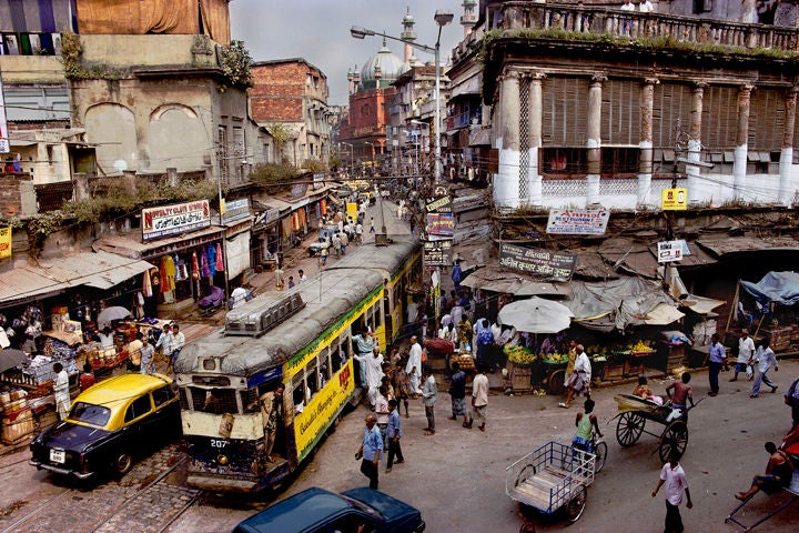 Calcutta Tram, India - Photograph by Steve McCurry